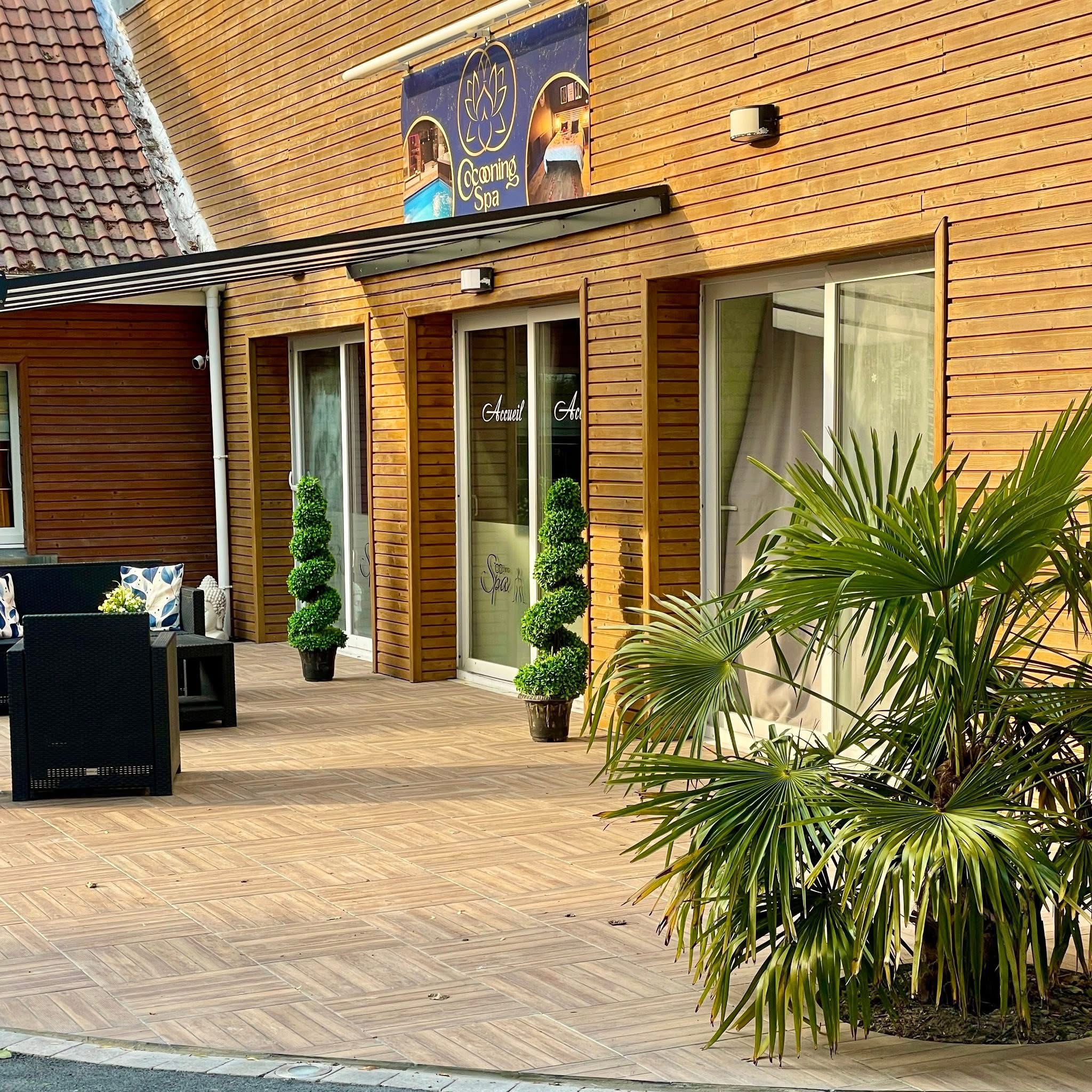 Intérieur Cocooning Spa – Piscine et Jacuzzi