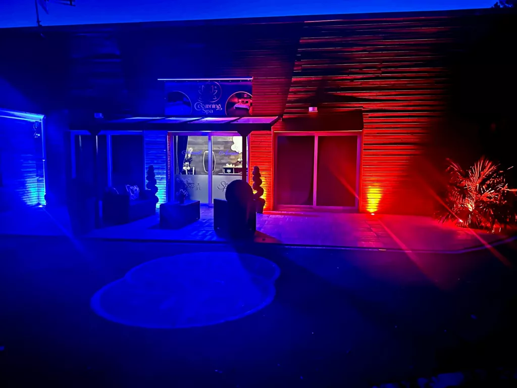gbp-13-facade-eclairee-de-nuit